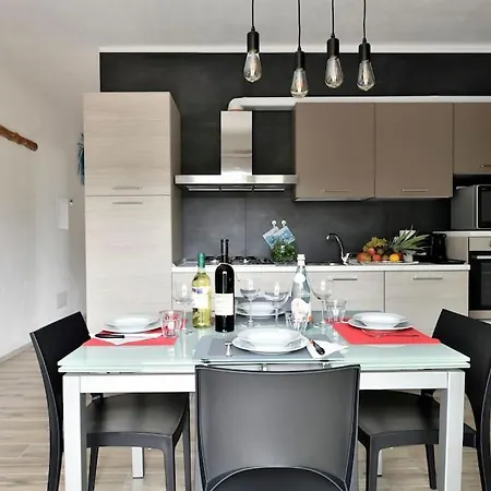 Kt House - Apartament Tortolì